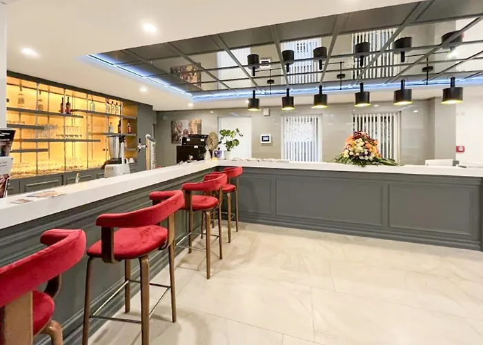 Schwarzbachtal Double Forest Mountain View *